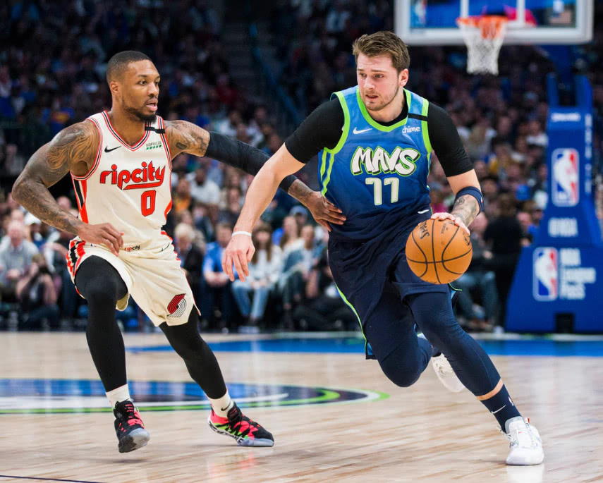 jiuyou-赛地聚焦：NBA常规赛关键时刻热度飙升，拜仁慕尼黑完成体检，管理层满意，球探报告显示潜力的简单介绍