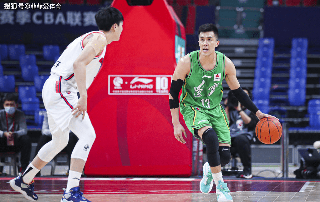 九游体育下载-关于拜仁慕尼黑训练开放日，赛后战术微调引欢呼，CBA常规赛在即，球队文化再被提及的信息