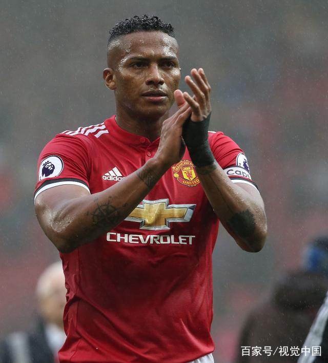 九游体育下载-关于瓦伦西亚迎足总杯关键赛，集结日队长鼓劲，目标明确，轮换策略成焦点的信息